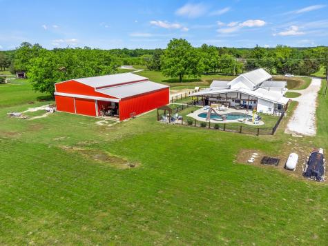 230 County Road 12200 Paris TX 75462