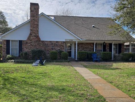 1134 Midway Drive Richardson TX 75081