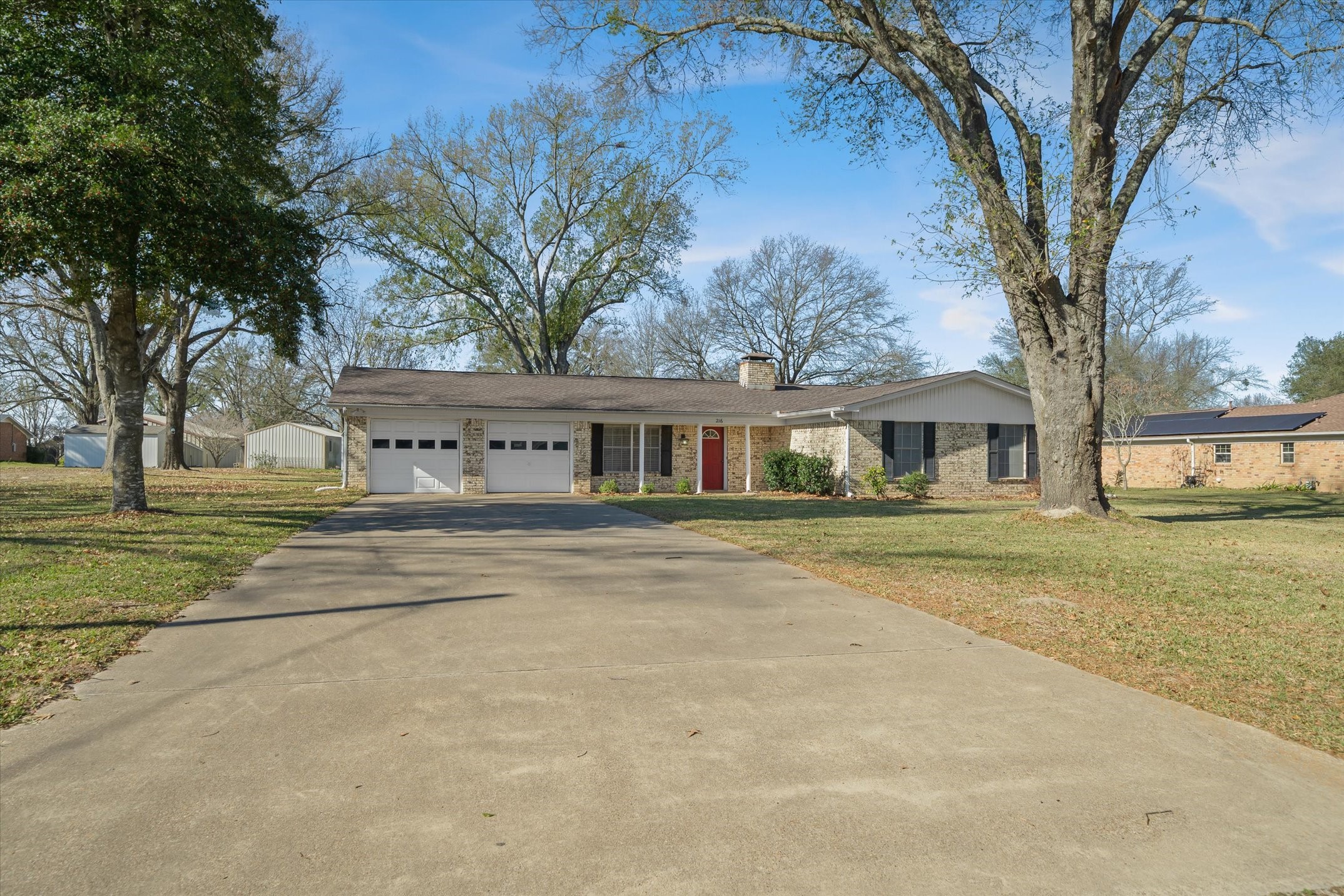216 Helen Drive Lindale TX 75771