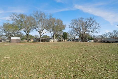 216 Helen Drive Lindale TX 75771