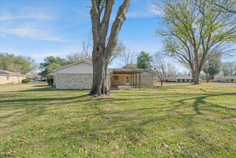 216 Helen Drive Lindale TX 75771