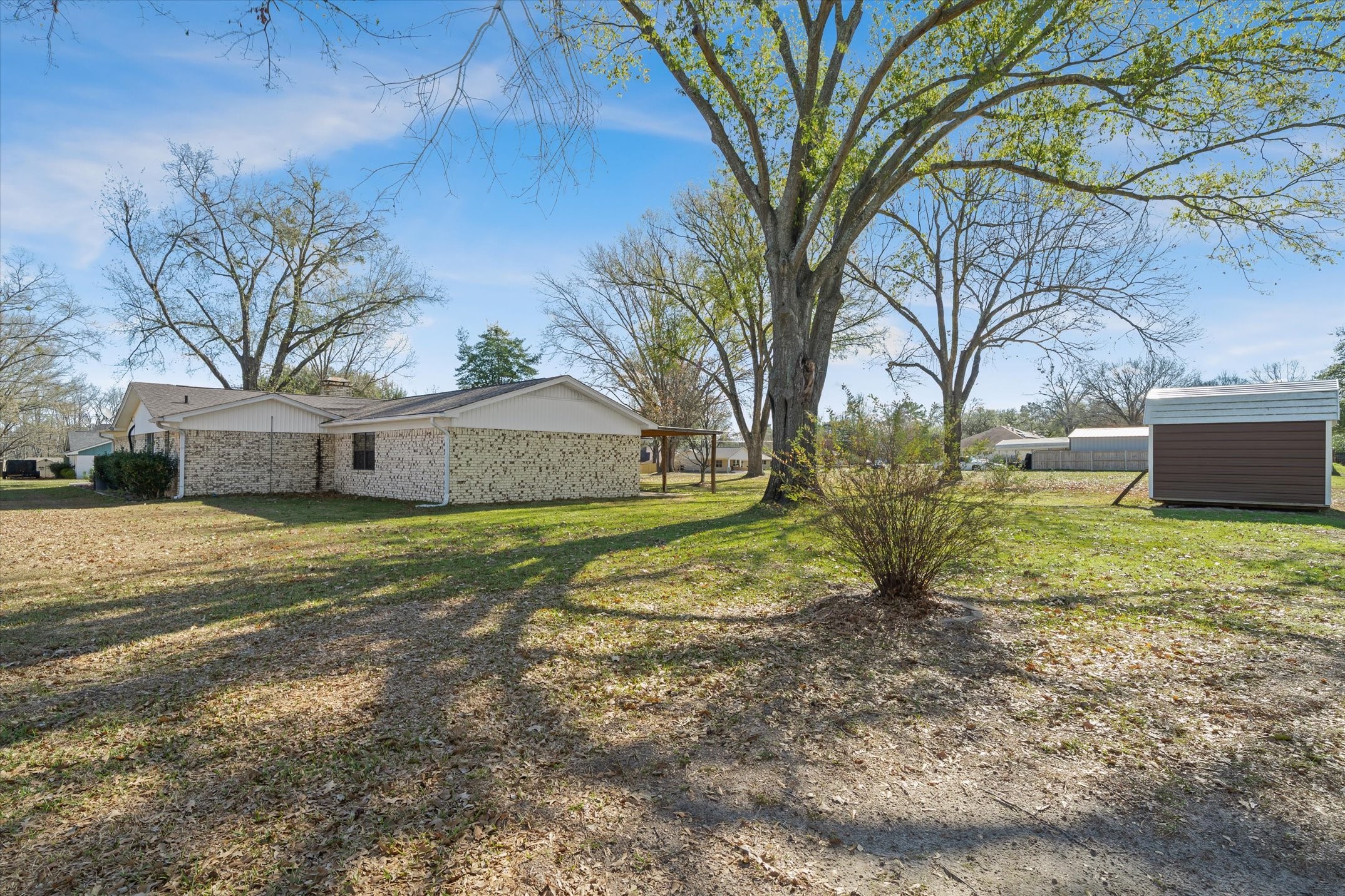 216 Helen Drive Lindale TX 75771