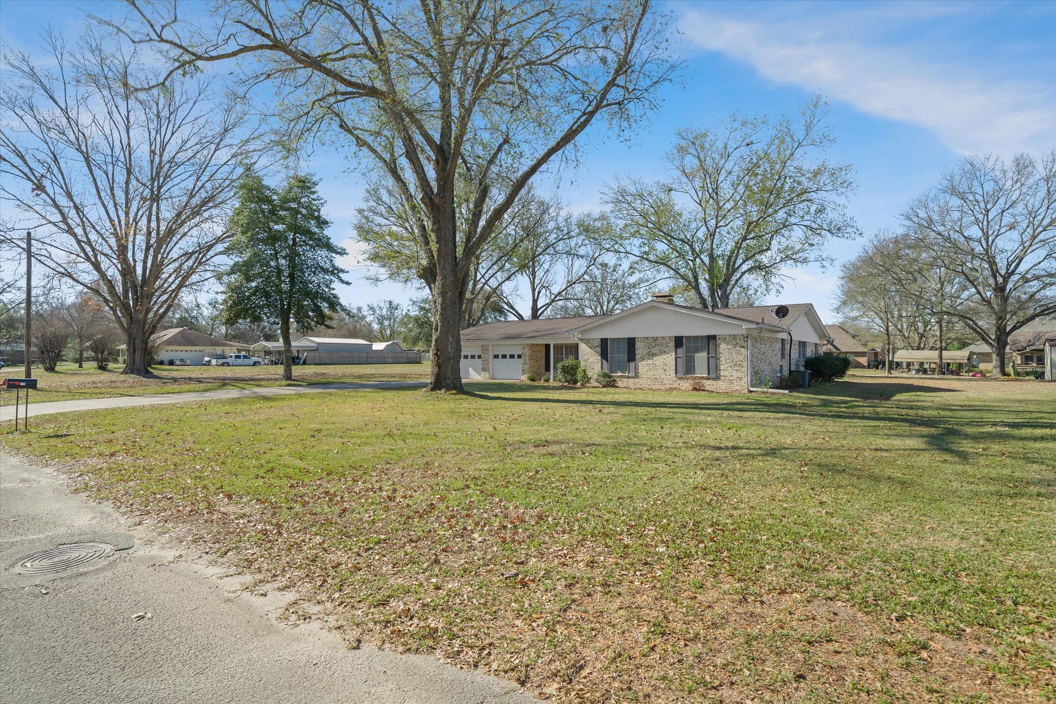 216 Helen Drive Lindale TX 75771