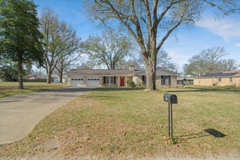 216 Helen Drive Lindale TX 75771