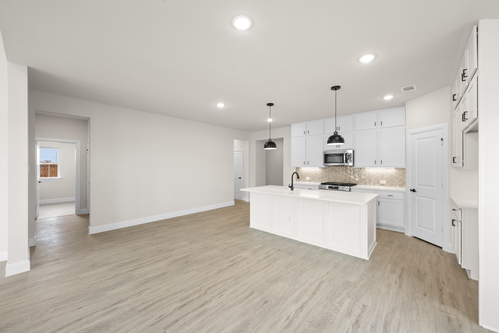 1124 Abigail Way Midlothian TX 76065