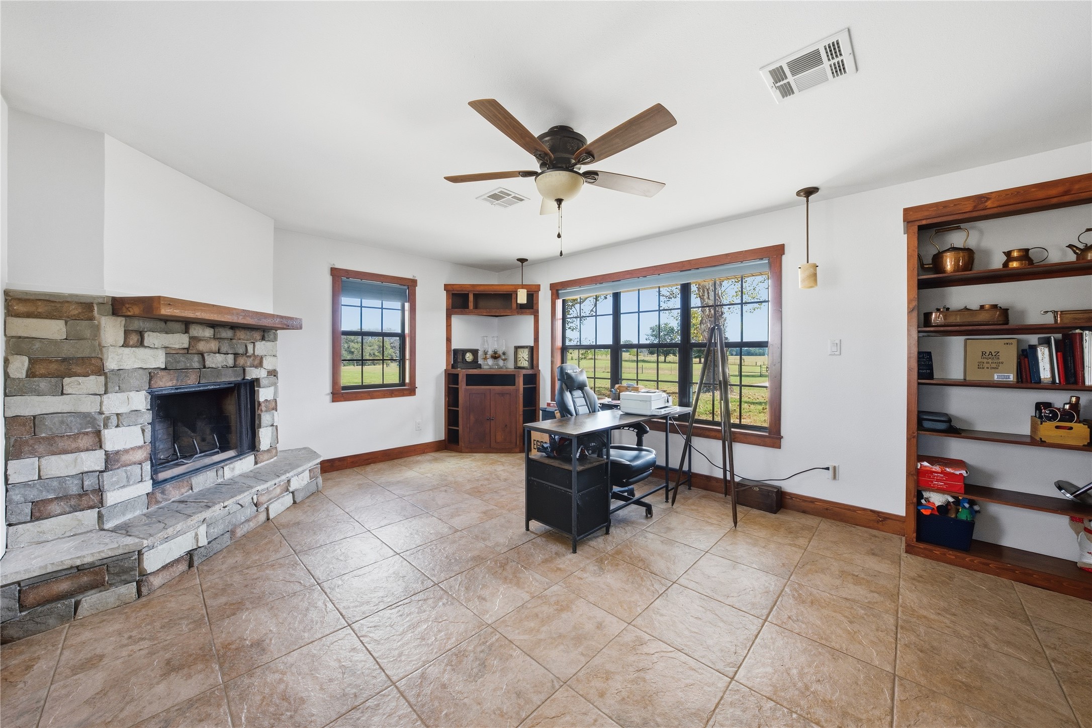 12985 County Road 4331 Larue TX 75770