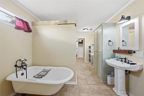 12985 County Road 4331 Larue TX 75770