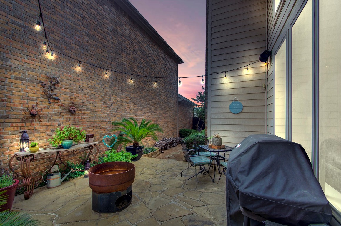 236 Carrington Lane Lewisville TX 75067