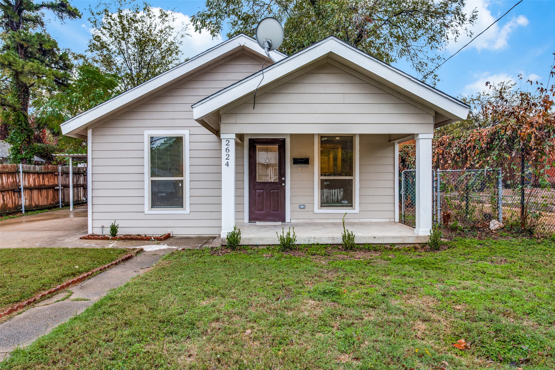 2624 Mclemore Avenue Fort Worth TX 76111