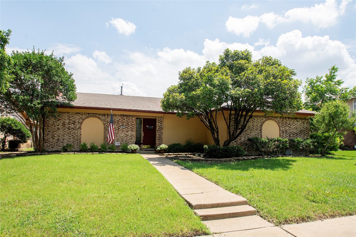 1805 Timbercreek Drive Garland TX 75042