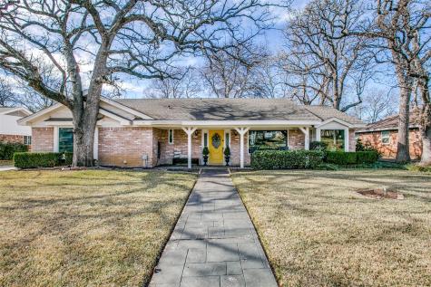 1745 Westridge Drive Hurst TX 76054