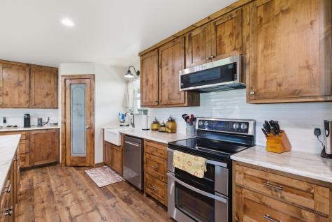 187 County Road 4195 Decatur TX 76234