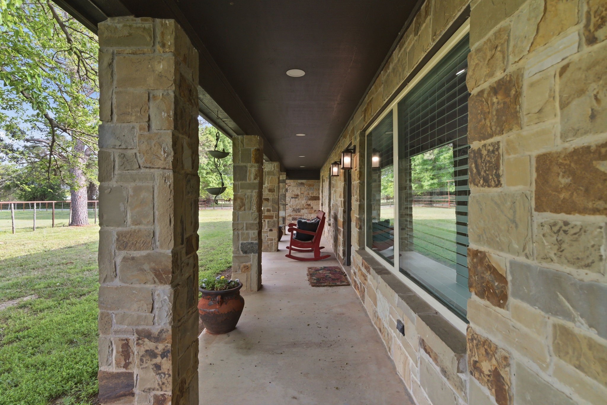 187 County Road 4195 Decatur TX 76234