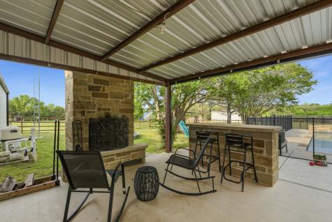 187 County Road 4195 Decatur TX 76234