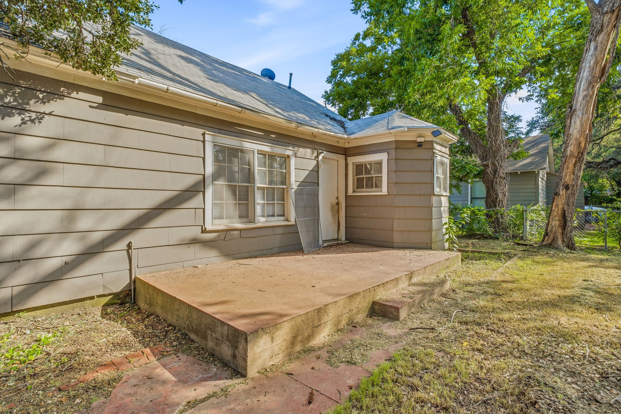835 W Long Street Stephenville TX 76401