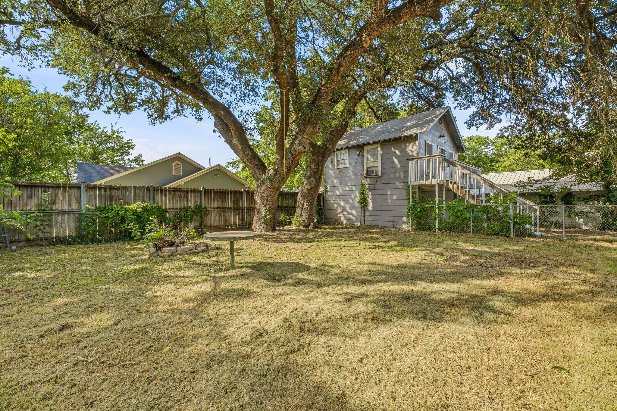 835 W Long Street Stephenville TX 76401
