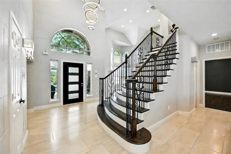 1004 Vestal Lane Carrollton TX 75007