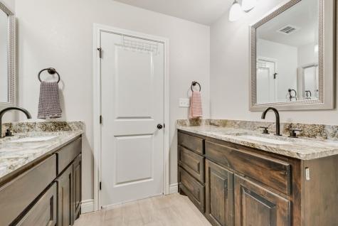 2601 Houston Court Granbury TX 76048