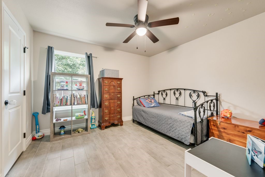 2601 Houston Court Granbury TX 76048