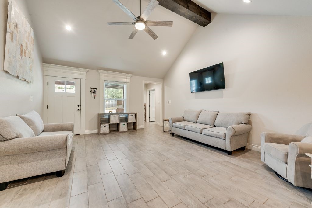 2601 Houston Court Granbury TX 76048