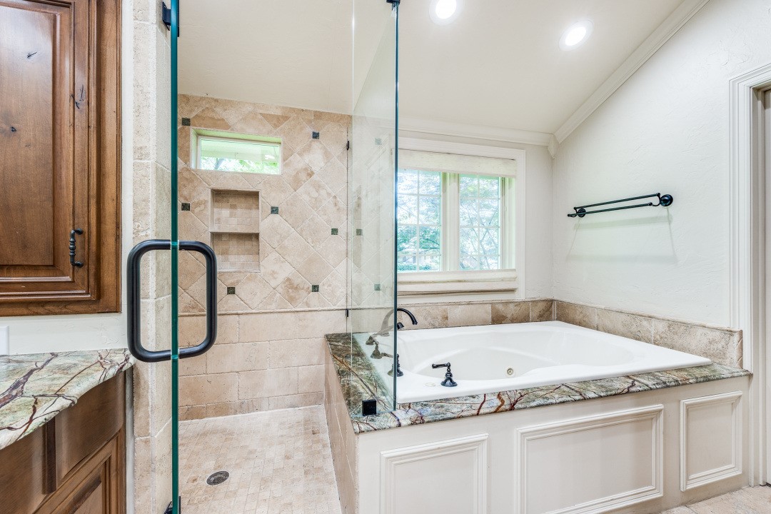 4709 Hallmark Drive Dallas TX 75229