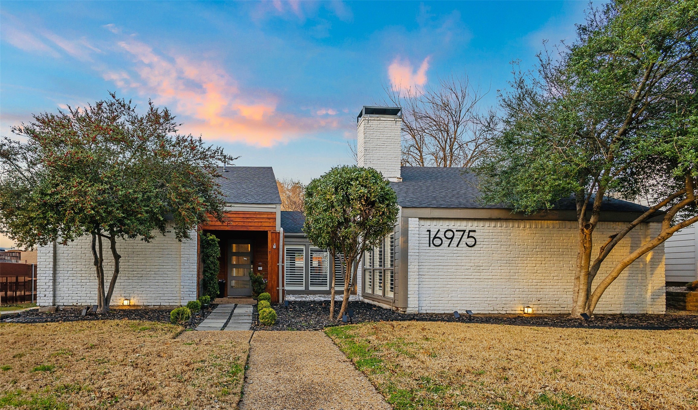 16975 Davenport Court Dallas TX 75248