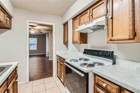 806 Prairie Creek Drive Princeton TX 75407