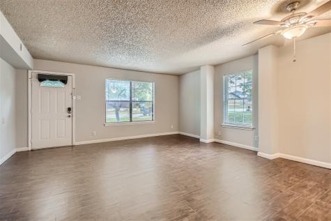 806 Prairie Creek Drive Princeton TX 75407