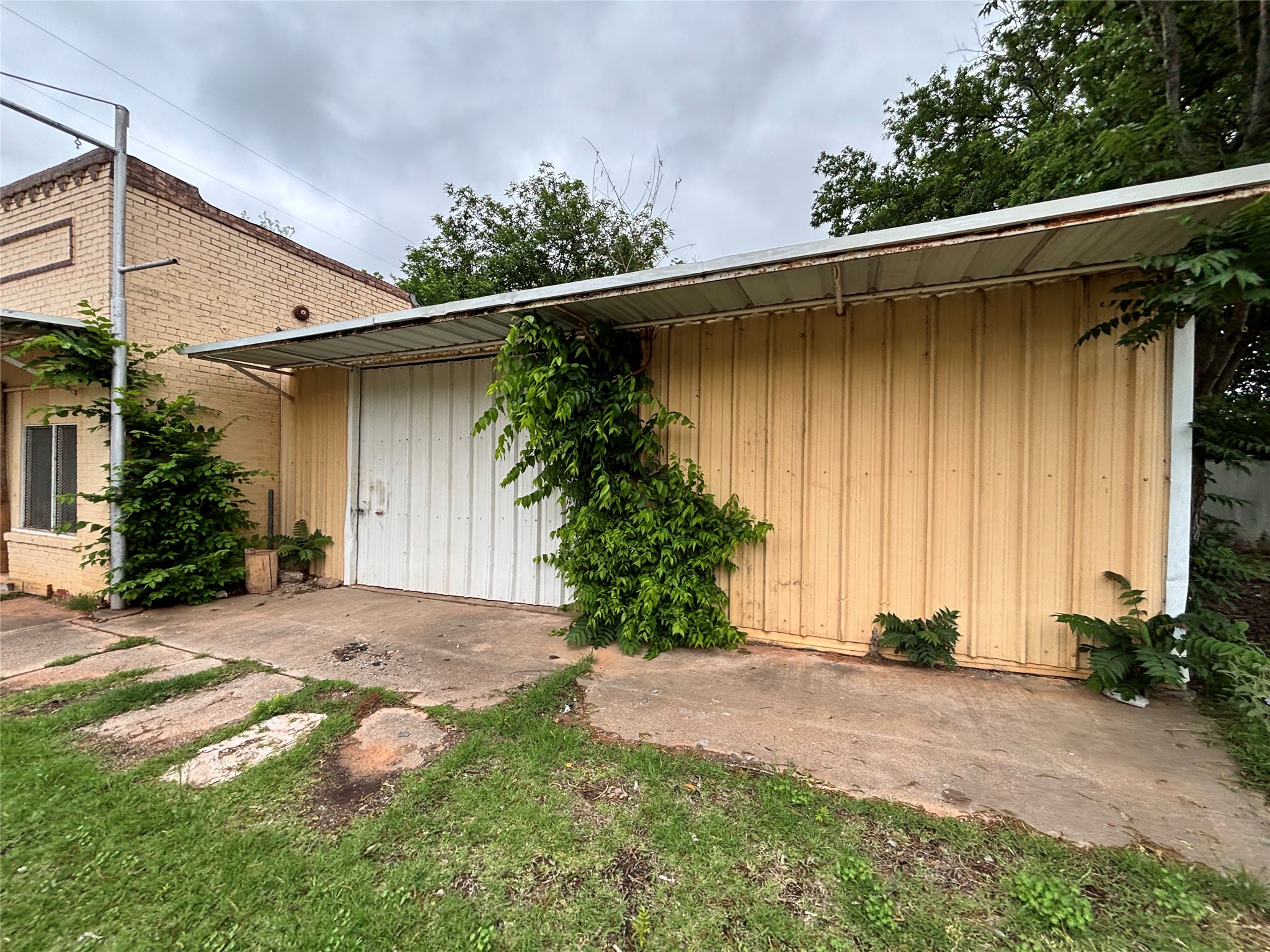 705 N Broadway Street Wichita Falls TX 76306