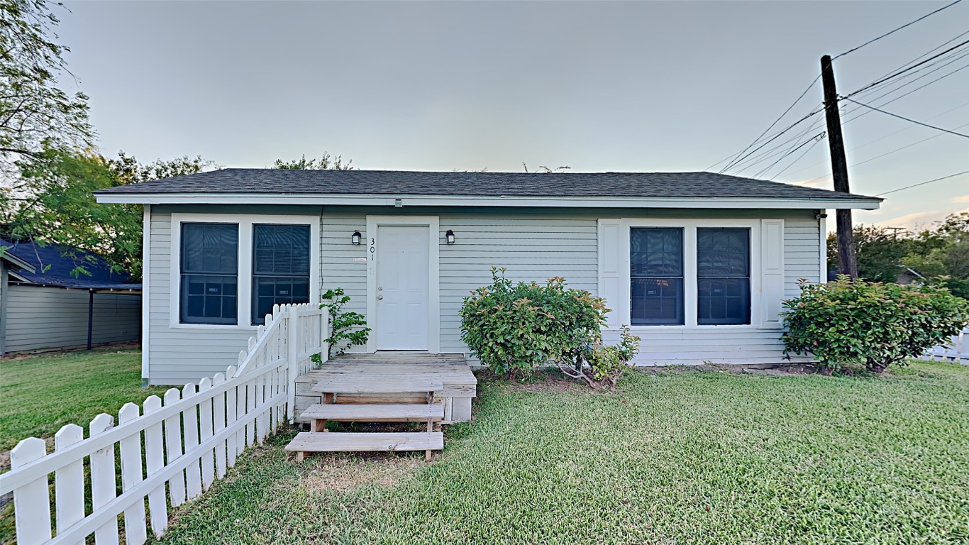 301 Gibson Street Mesquite TX 75149