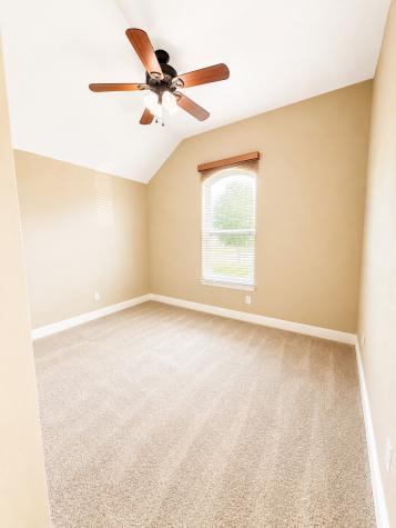 2609 Valencia Lane Denton TX 76210