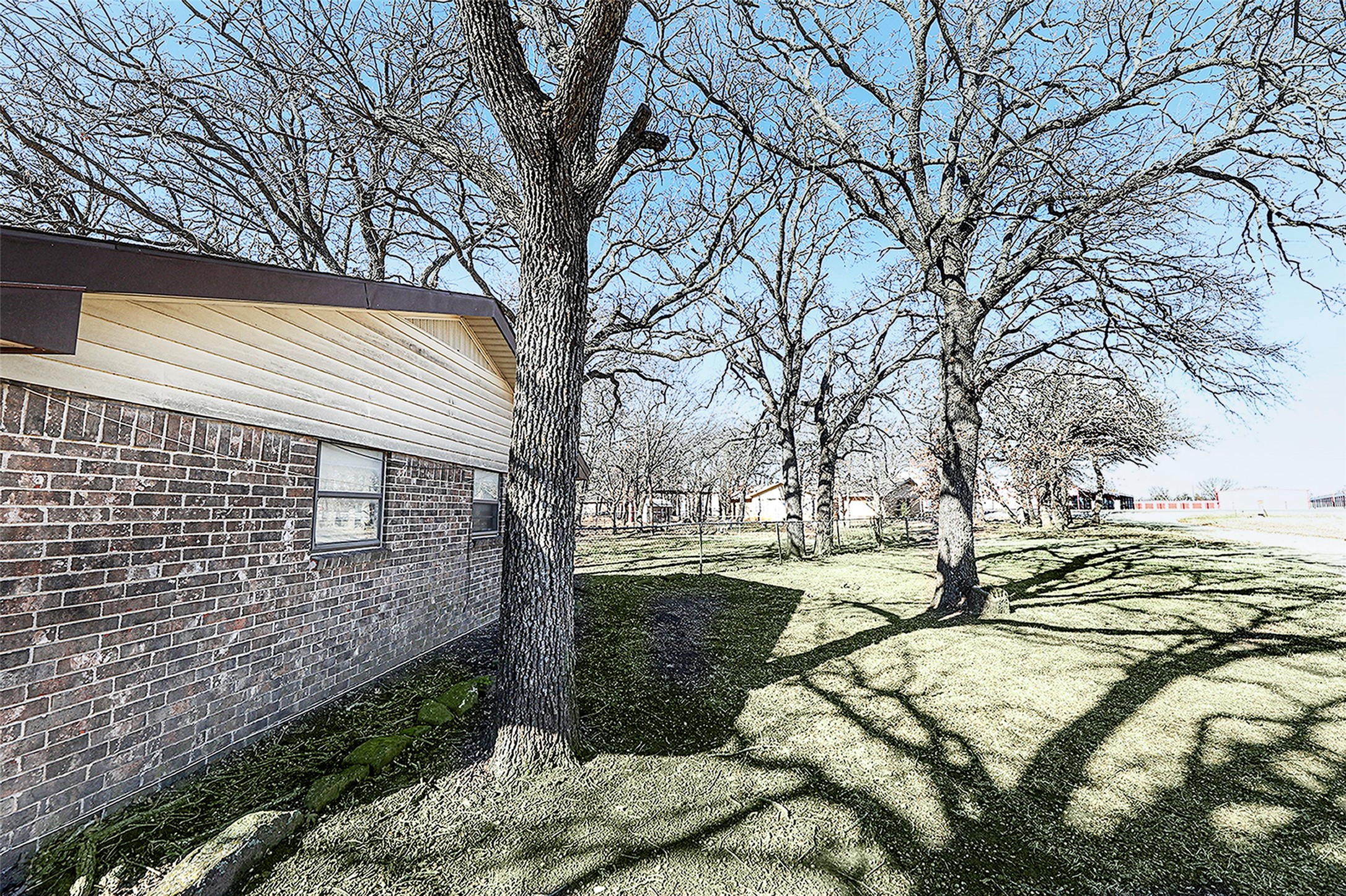 220 Tanglewood Street Bowie TX 76230