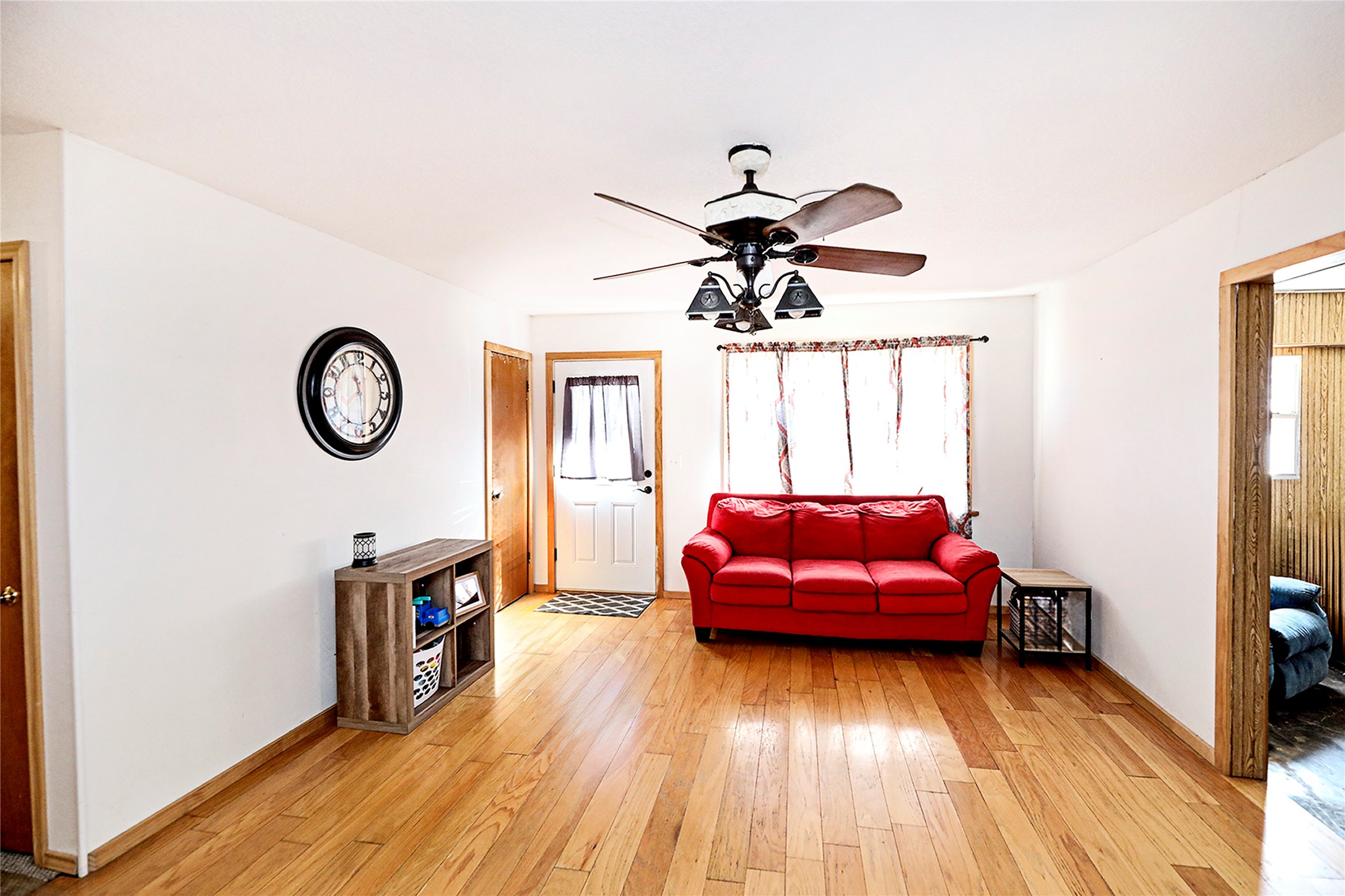 220 Tanglewood Street Bowie TX 76230