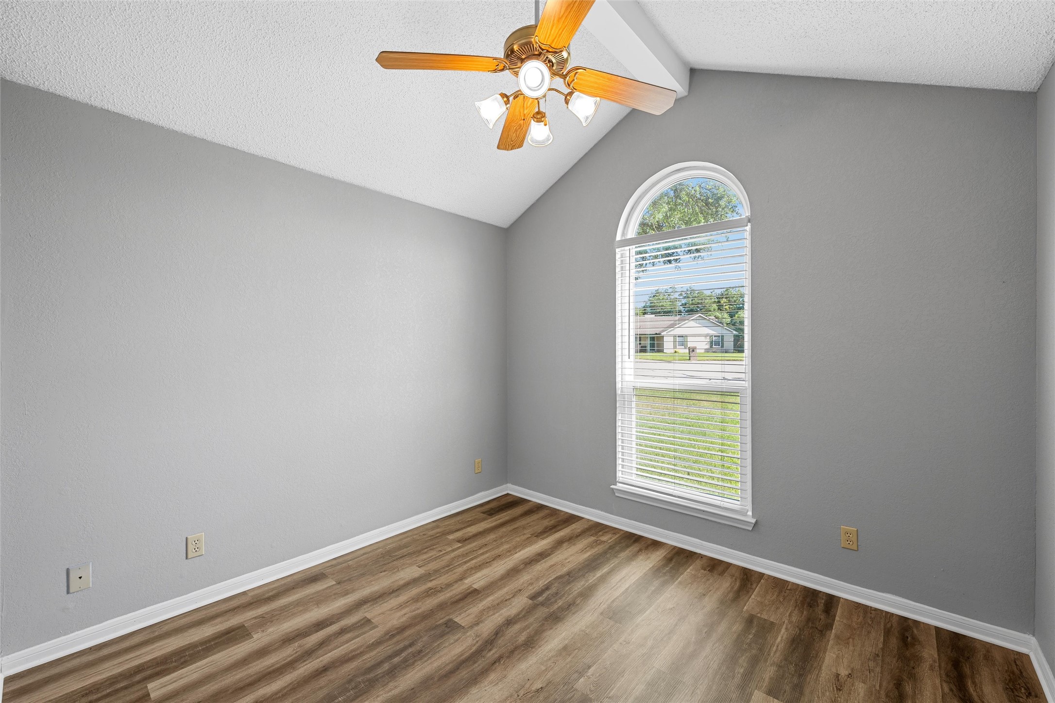 316 Evergreen Court Hewitt TX 76643