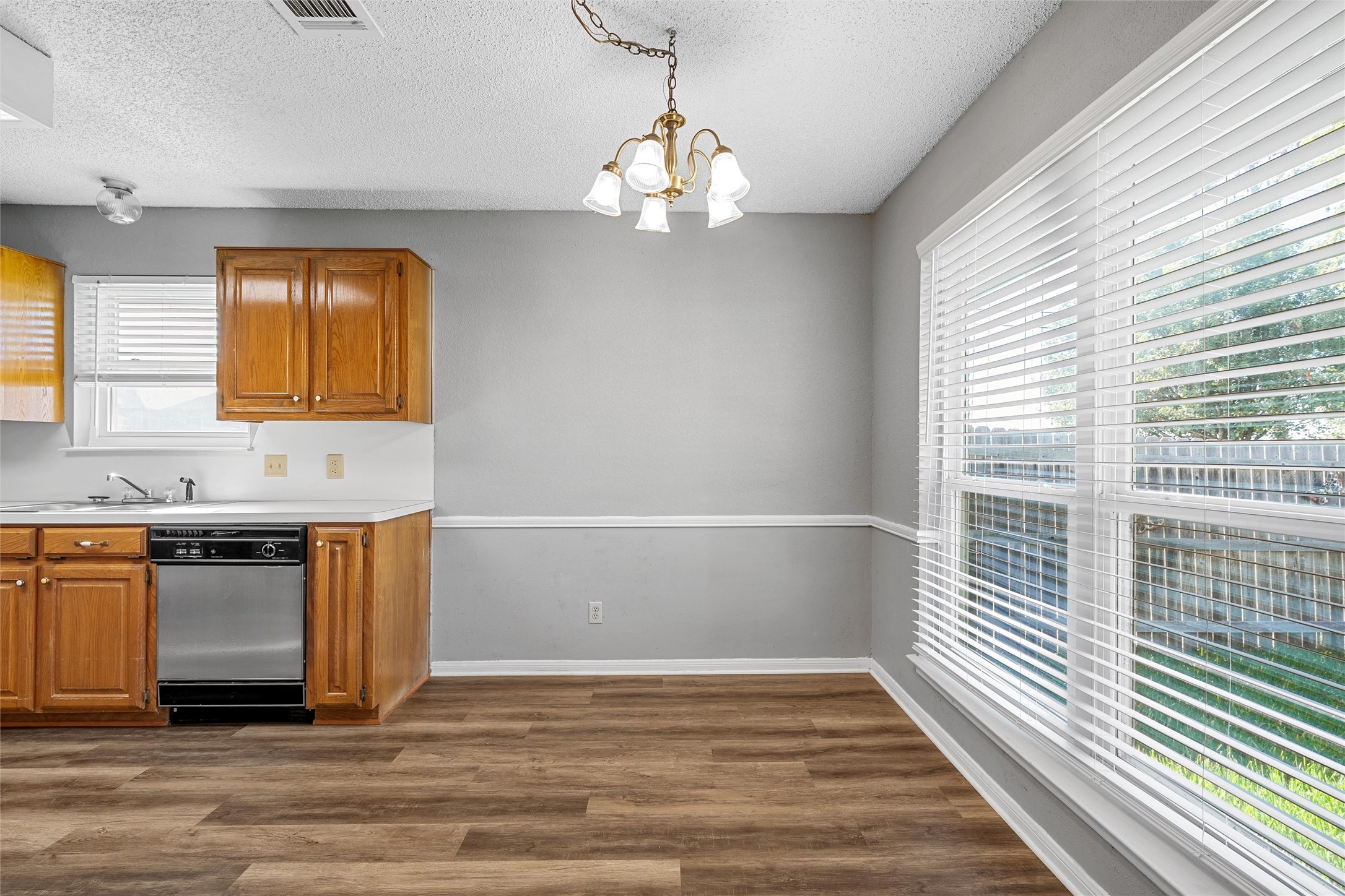 316 Evergreen Court Hewitt TX 76643
