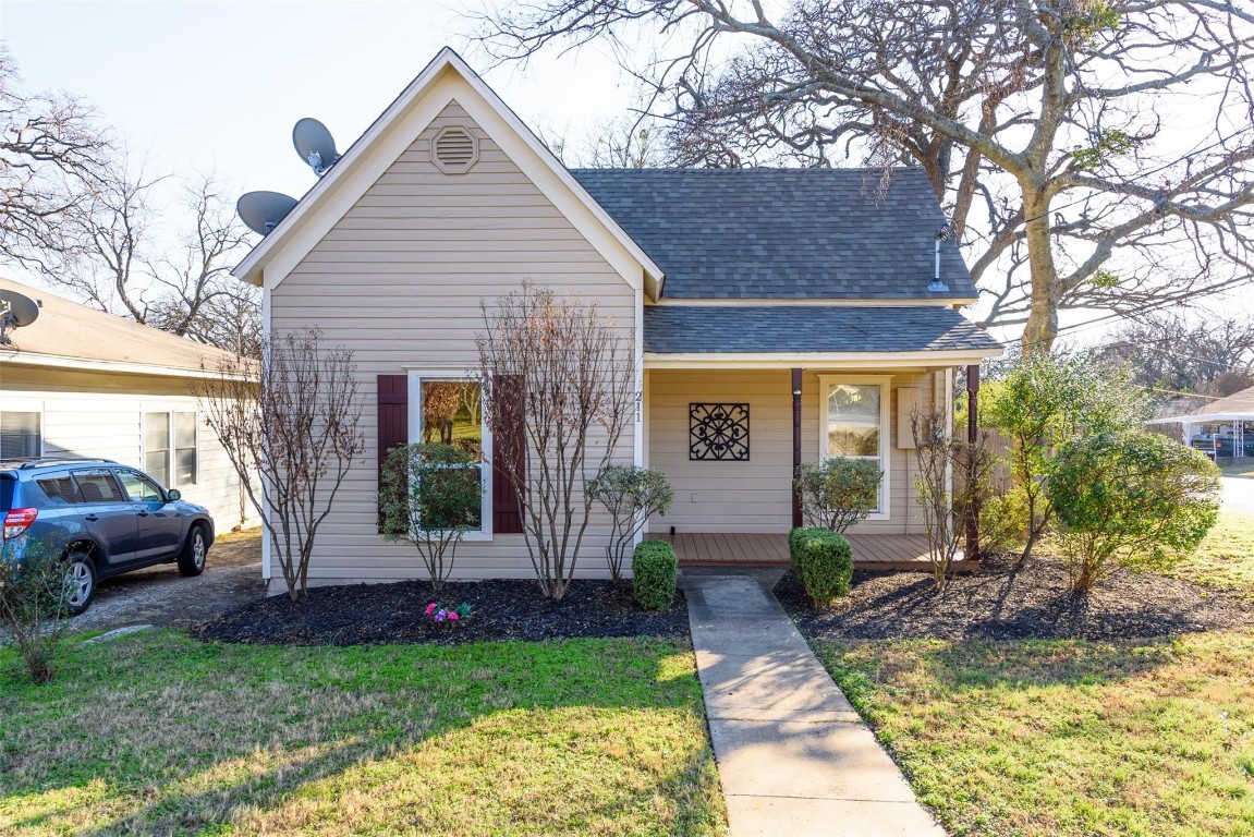 211 Cleveland Avenue Weatherford TX 76086
