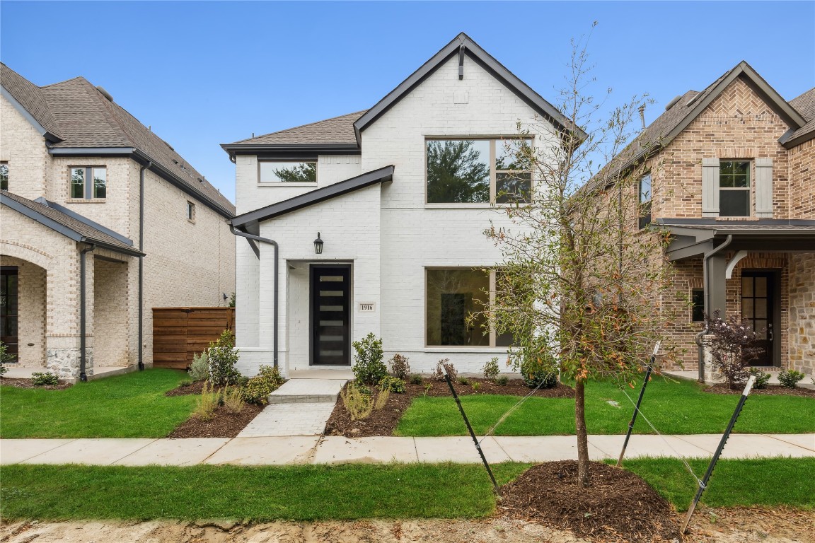 1916 Sierra Rose Trace Mesquite TX 75181
