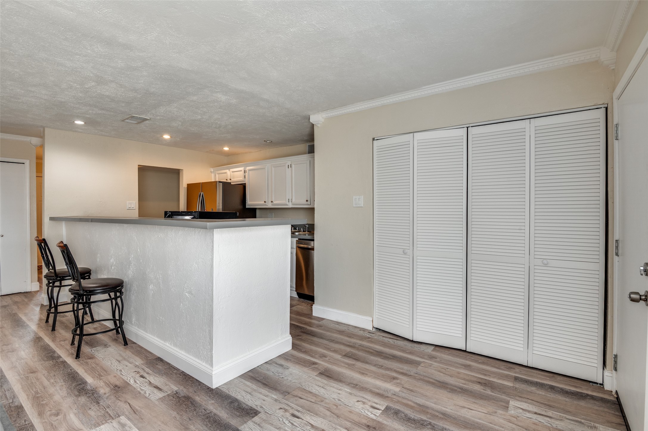 10222 Red Maple Drive Dallas TX 75249