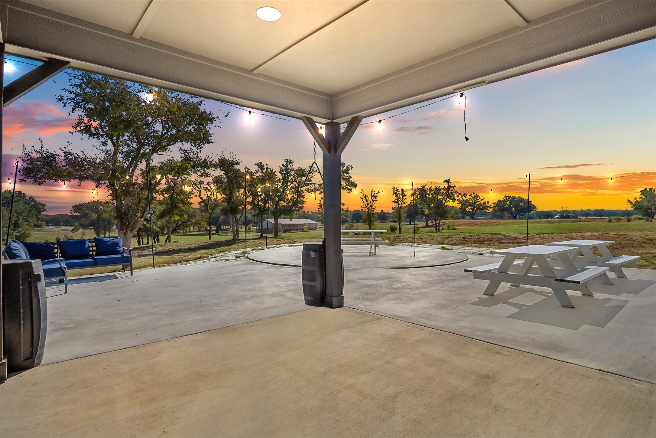 805 Carter Lane Santo TX 76472