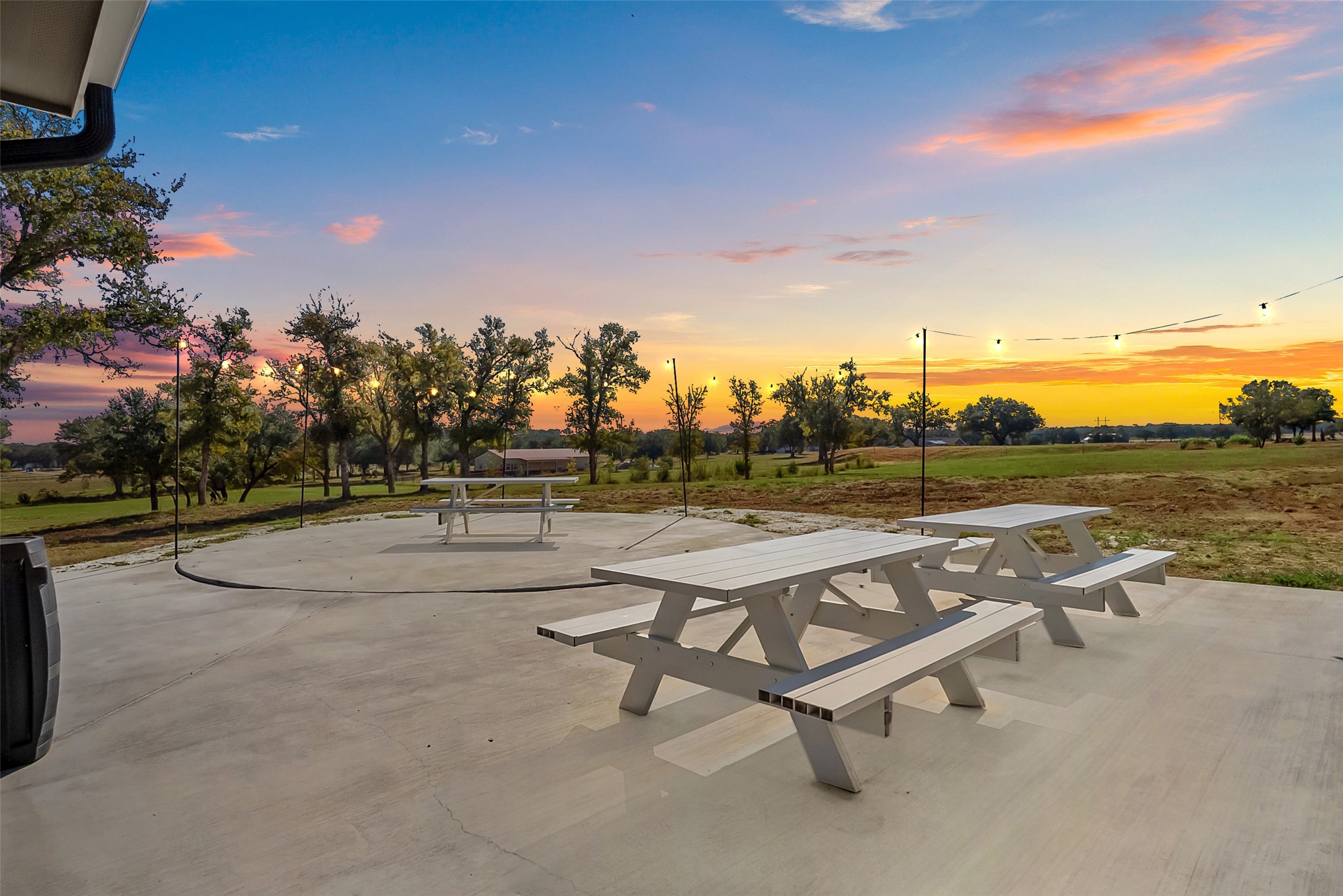 805 Carter Lane Santo TX 76472