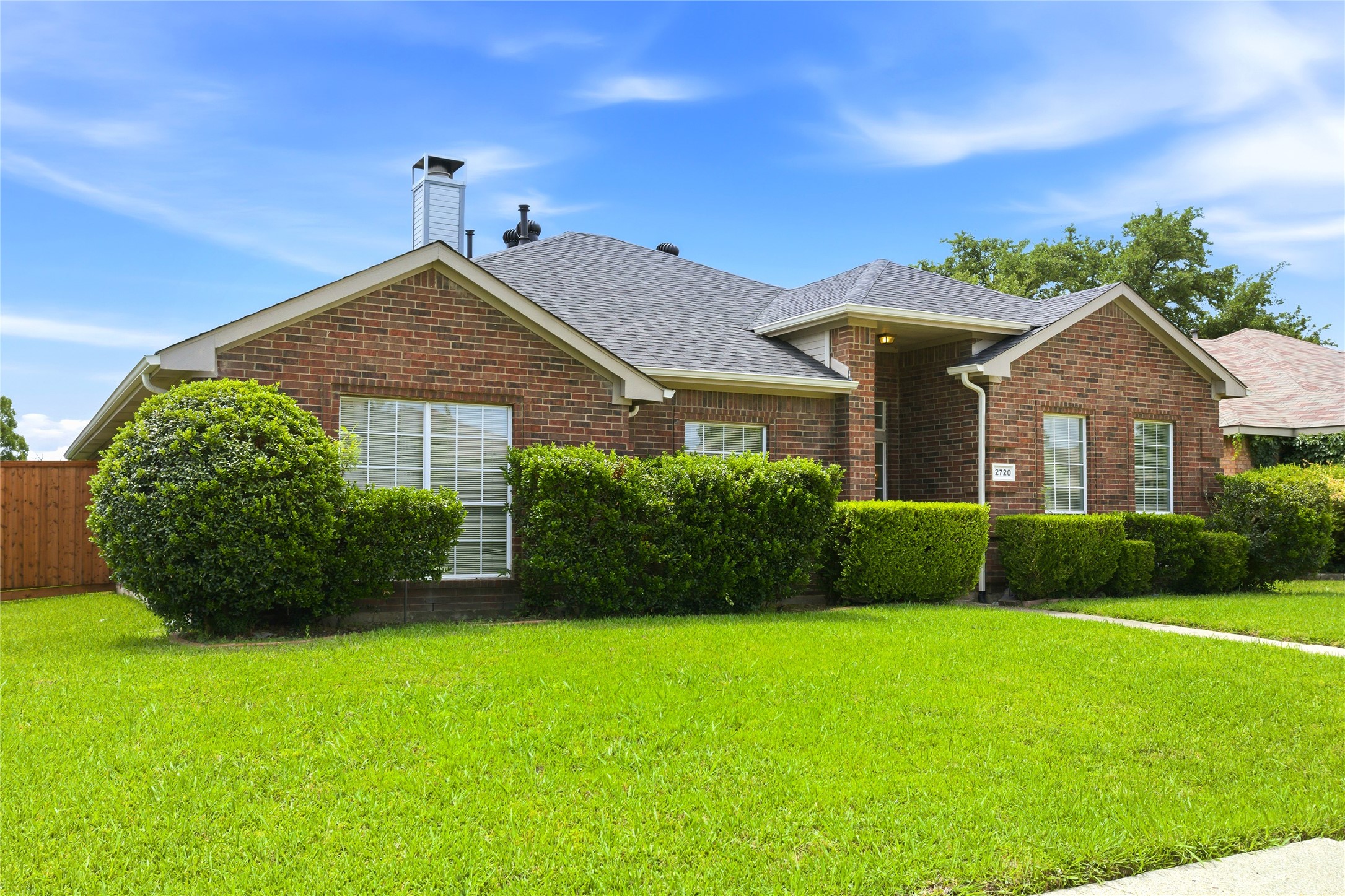 2720 Preston Creek Mesquite TX 75181
