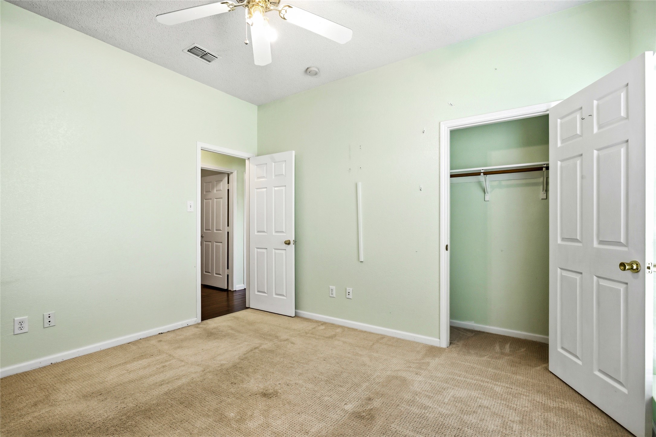 2720 Preston Creek Mesquite TX 75181