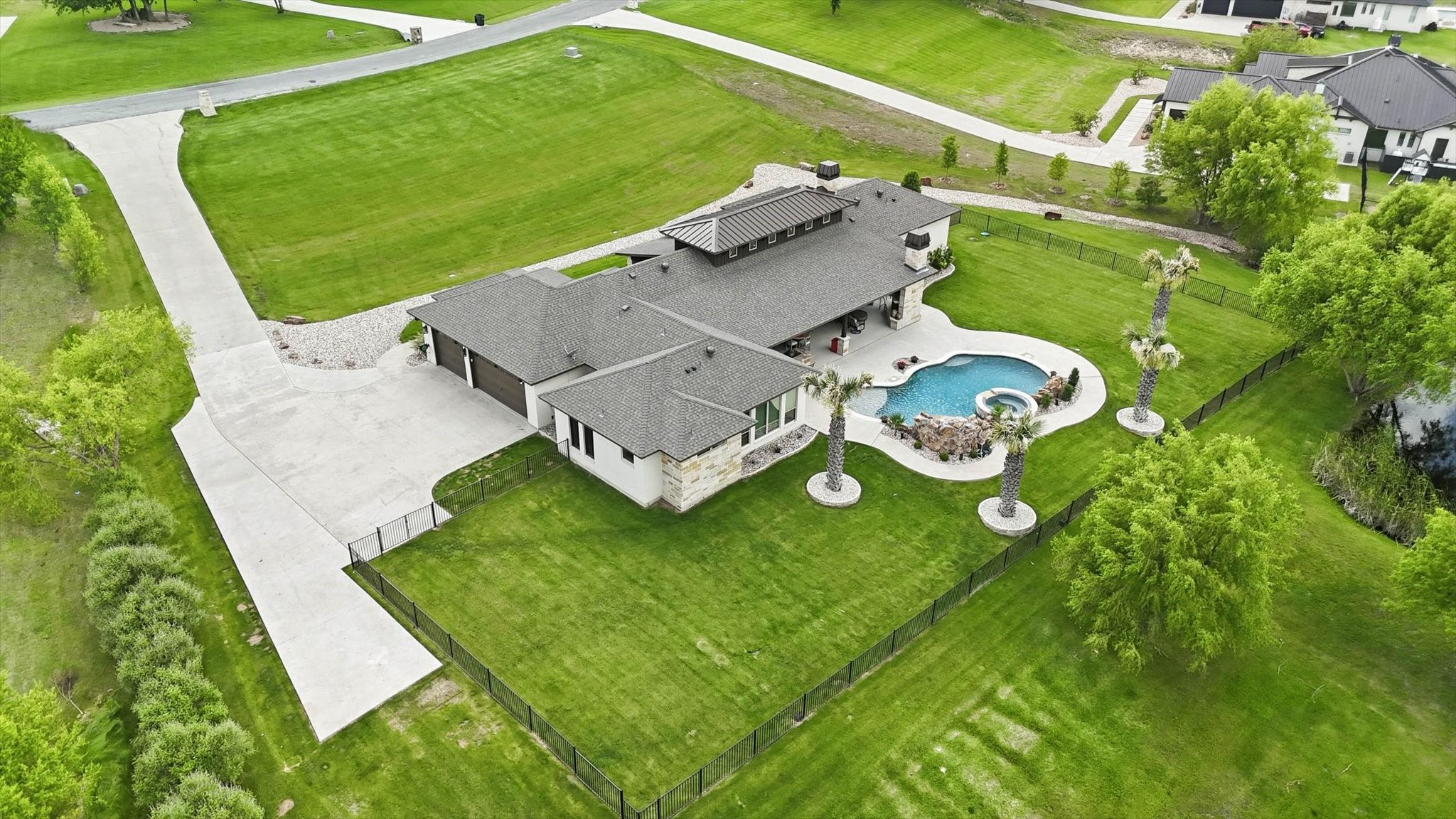9112 Sirius Lane Godley TX 76044