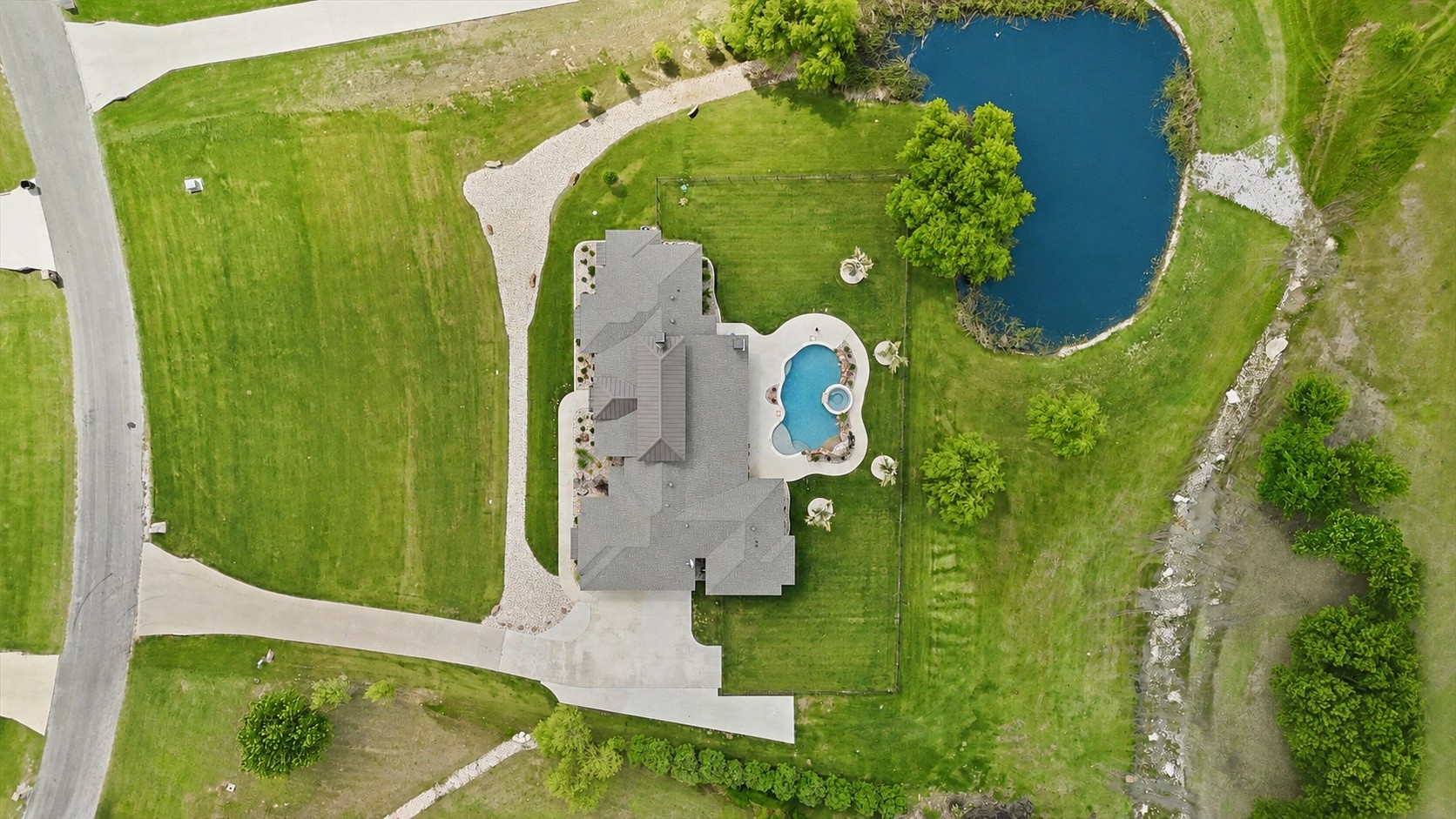 9112 Sirius Lane Godley TX 76044