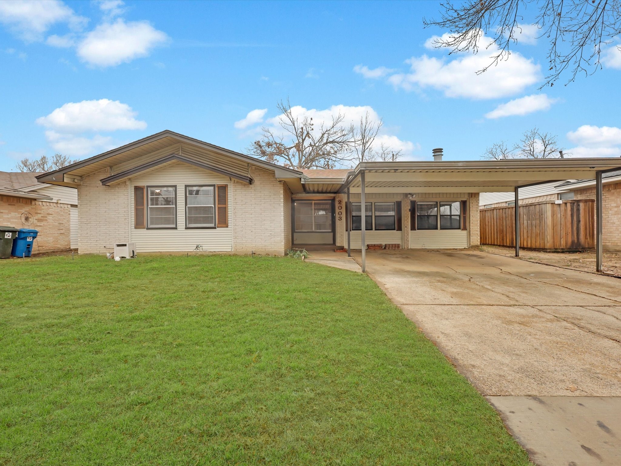 2003 William Lane Carrollton TX 75006