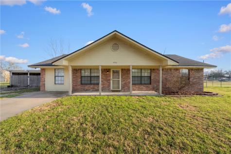 4702 E Old Axtell Road Axtell TX 76624