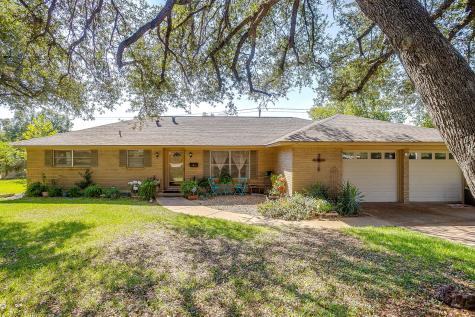 4704 Westlake Drive Fort Worth TX 76132