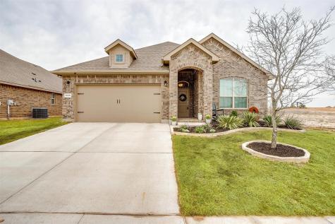 1548 Seabiscuit Drive Granbury TX 76049