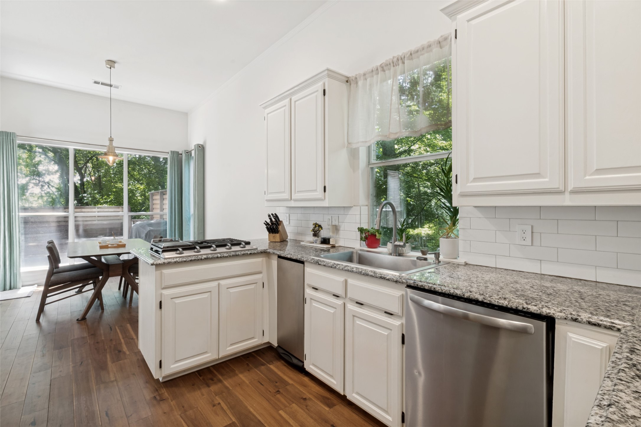 6705 Clear Springs Circle Garland TX 75044