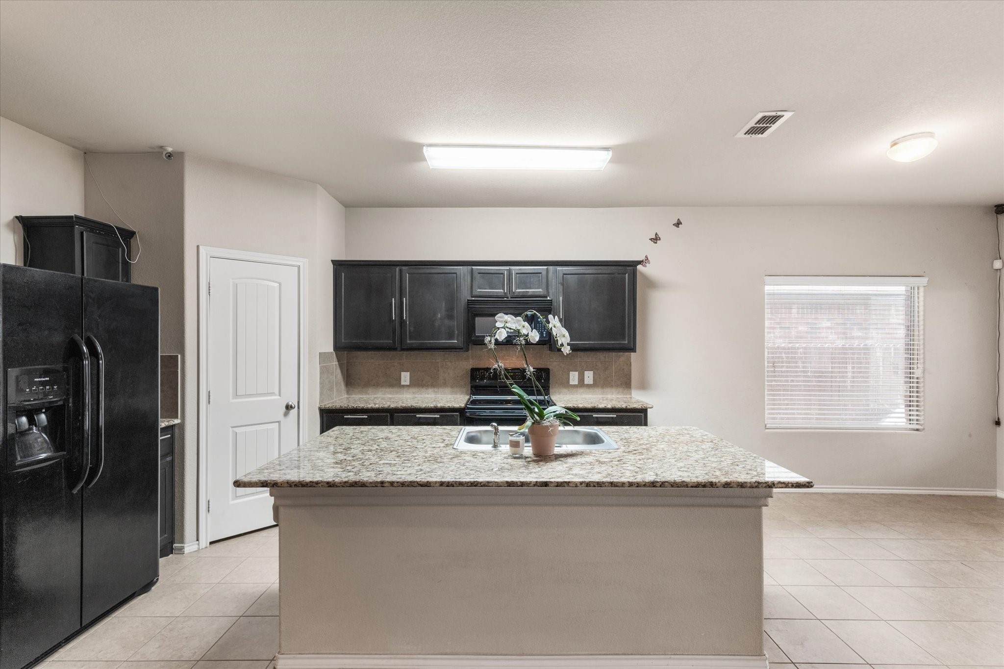 10240 Almondtree Drive Fort Worth TX 76140
